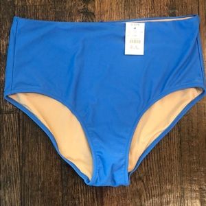 High-waisted bikini bottom